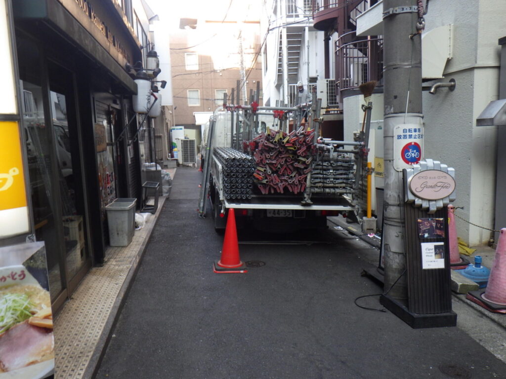 足場設置