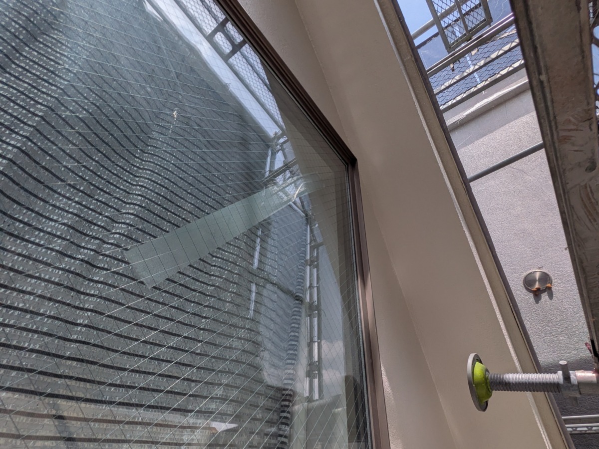窓に接する外壁の仕上がり
