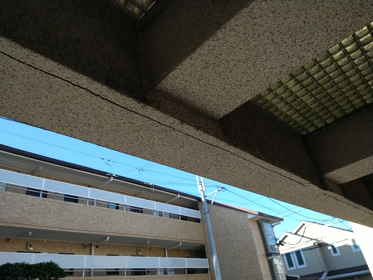 クラック補修：補修前